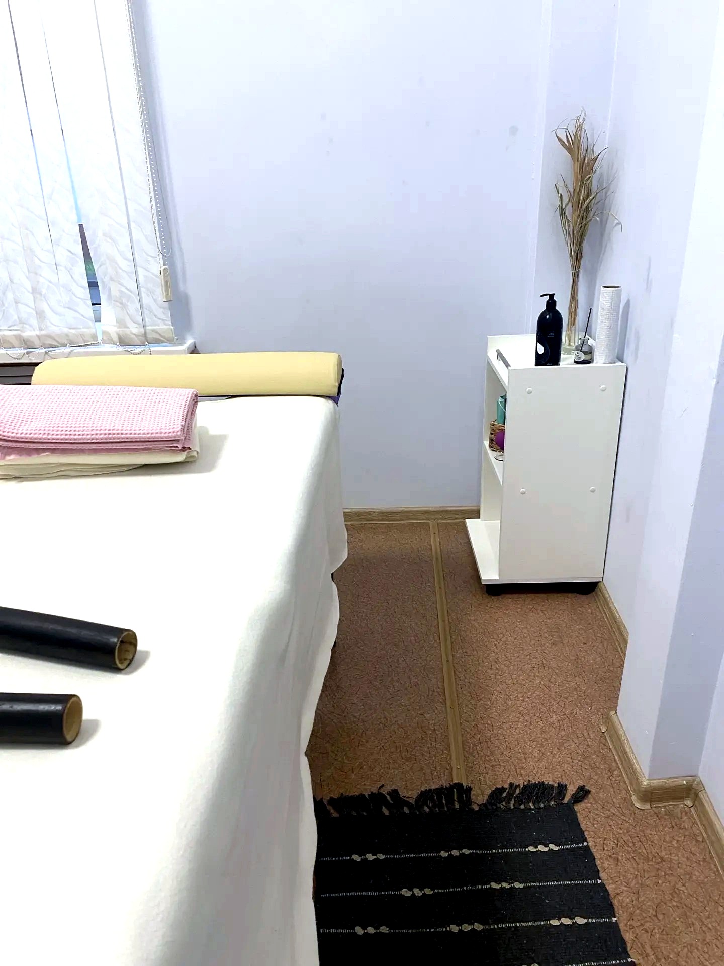 Кабинет массажа на ул. Комсомольской, 161 — чисто и спокойно